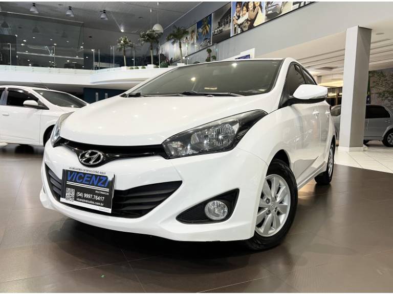 HYUNDAI - HB20 - 2013/2014 - Branca - R$ 43.800,00