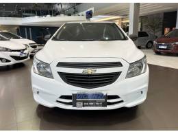 CHEVROLET - ONIX - 2018/2018 - Branca - R$ 46.500,00