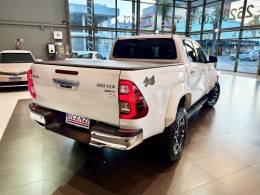 TOYOTA - HILUX - 2024/2024 - Branca - R$ 298.800,00