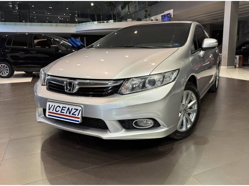 HONDA - CIVIC - 2013/2014 - Prata - R$ 74.900,00