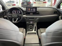 AUDI - Q5 - 2023/2023 - Preta - R$ 310.800,00