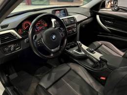 BMW - 320I - 2018/2018 - Branca - R$ 119.800,00