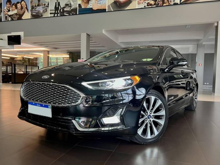 FORD - FUSION - 2018/2019 - Preta - R$ 114.990,00