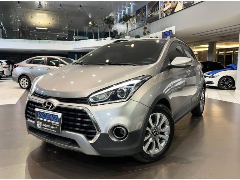 HYUNDAI - HB20X - 2017/2017 - Prata - R$ 71.900,00