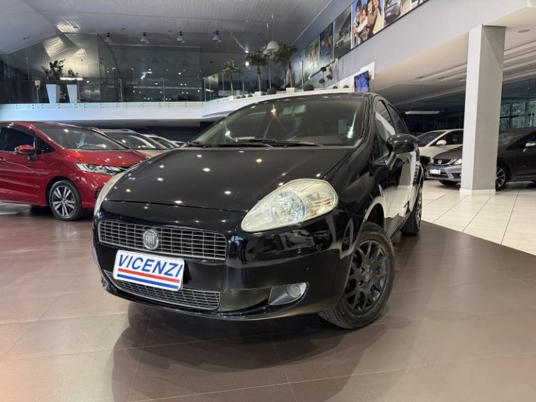 FIAT - PUNTO - 2009/2010 - Preta - R$ 29.500,00