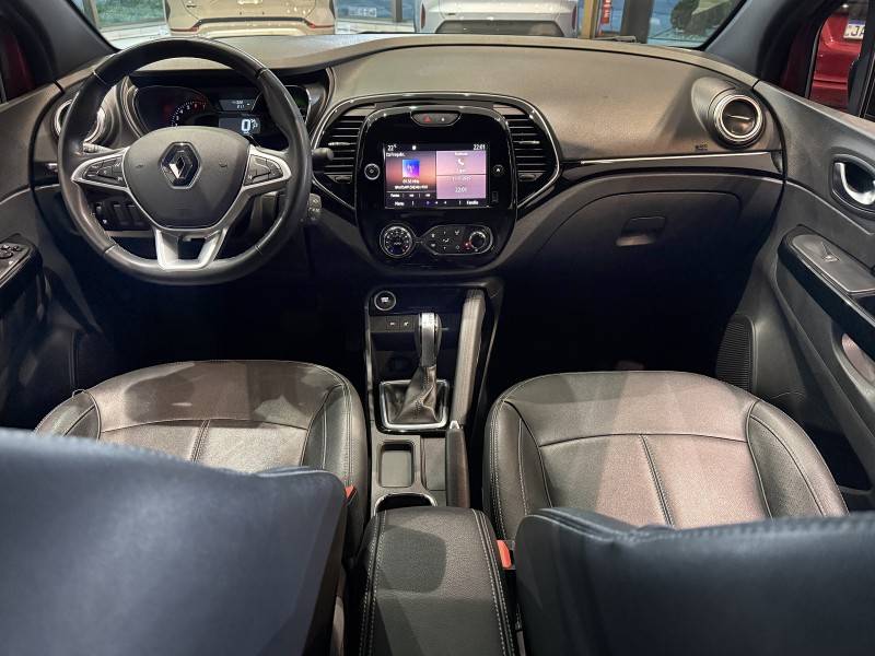 RENAULT - CAPTUR - 2021/2022 - Vermelha - R$ 94.800,00