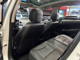 PEUGEOT - 308 - 2016/2017 - Branca - R$ 67.900,00