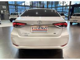 TOYOTA - COROLLA - 2022/2023 - Branca - R$ 125.800,00