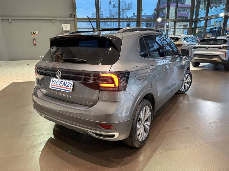 VOLKSWAGEN - T-CROSS - 2020/2020 - Cinza - R$ 102.800,00