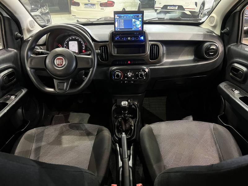 FIAT - MOBI - 2018/2019 - Branca - R$ 48.800,00