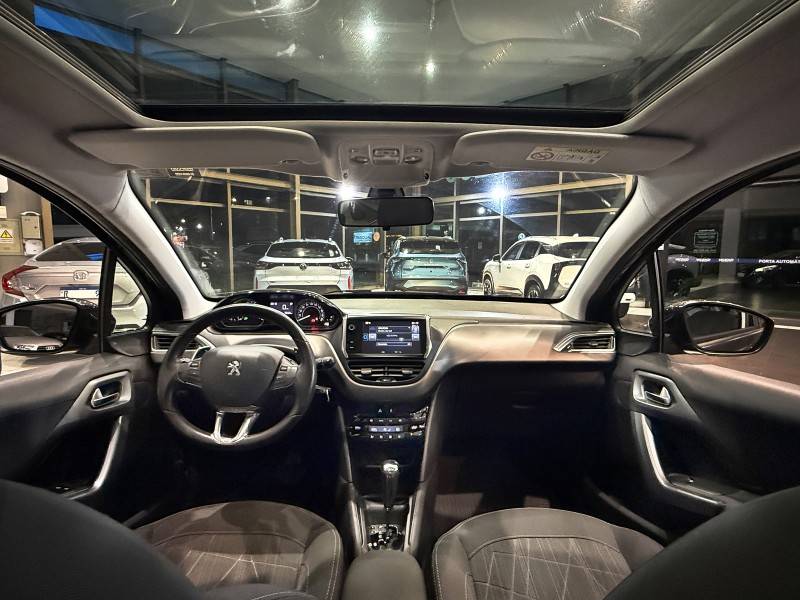 PEUGEOT - 208 - 2015/2016 - Marrom - R$ 54.900,00