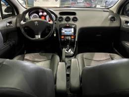 PEUGEOT - 308 - 2016/2017 - Branca - R$ 67.900,00
