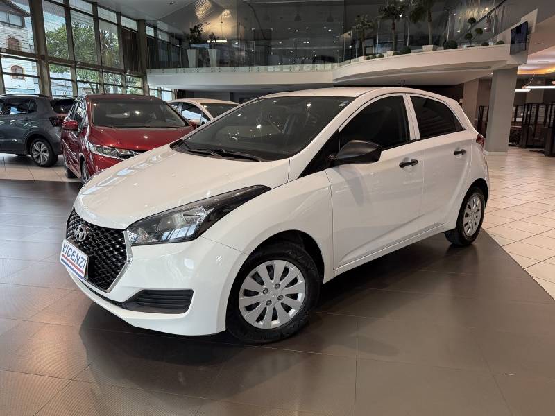 HYUNDAI - HB20 - 2018/2019 - Branca - R$ 56.500,00
