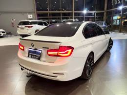 BMW - 320I - 2018/2018 - Branca - R$ 119.800,00