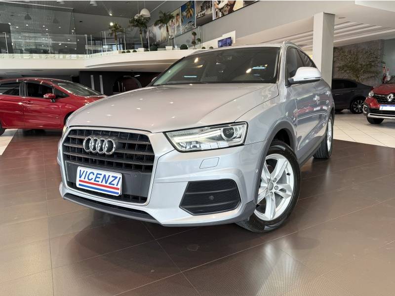 AUDI - Q3 - 2018/2018 - Prata - R$ 98.800,00