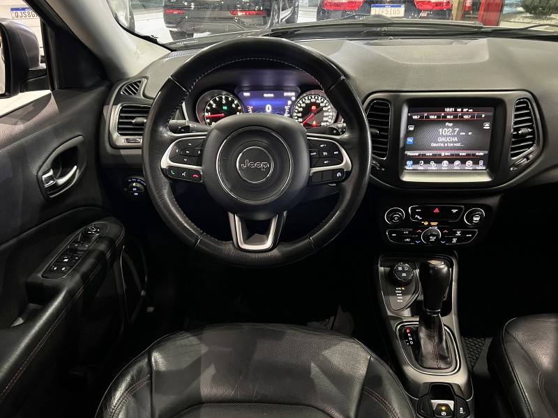 JEEP - COMPASS - 2016/2017 - Branca - R$ 101.900,00