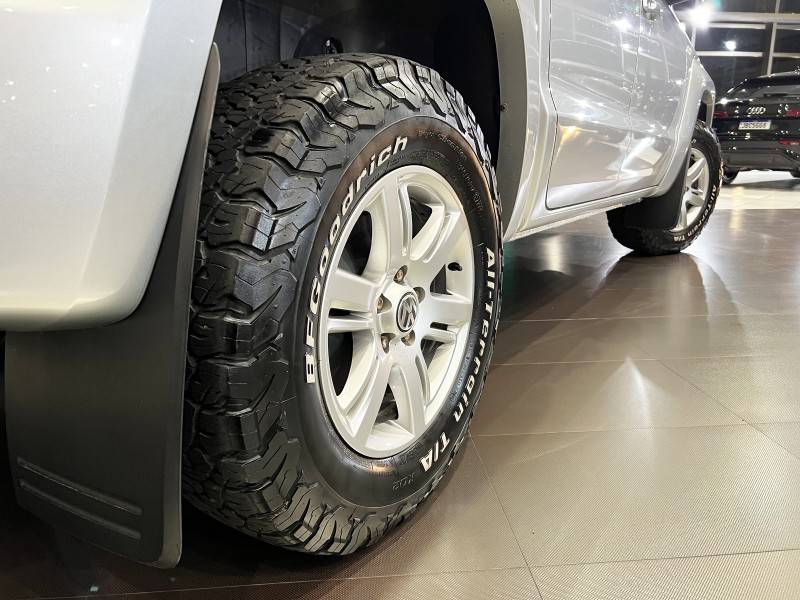 VOLKSWAGEN - AMAROK - 2013/2013 - Prata - R$ 90.800,00