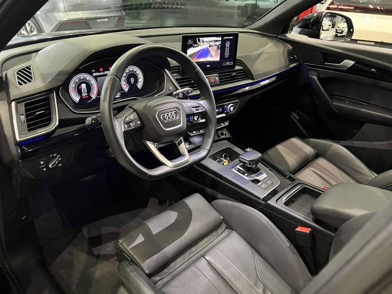 AUDI - Q5 - 2021/2022 - Preta - R$ 308.900,00