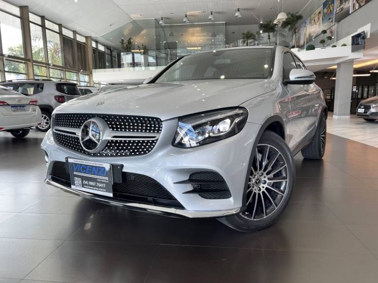 MERCEDES-BENZ - GLC 250 - 2019/2019 - Prata - R$ 261.800,00