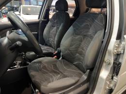 FIAT - SIENA - 2013/2013 - Prata - R$ 39.800,00