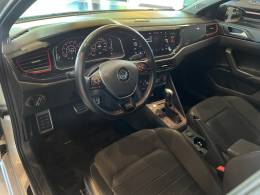 VOLKSWAGEN - VIRTUS - 2020/2020 - Prata - R$ 118.800,00