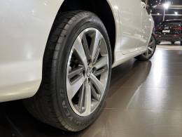 PEUGEOT - 308 - 2016/2017 - Branca - R$ 67.900,00