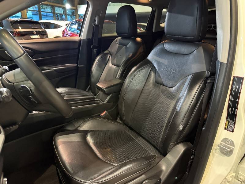 JEEP - COMPASS - 2021/2022 - Branca - R$ 144.800,00